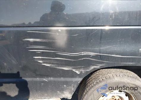 2003 Ford E-150 Chateau/Xl/Xlt from USA, damaged, VIN 1FMRE11L73HB27188